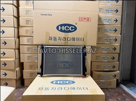 Hyundai VENUE 2019-2025 su radiatoru